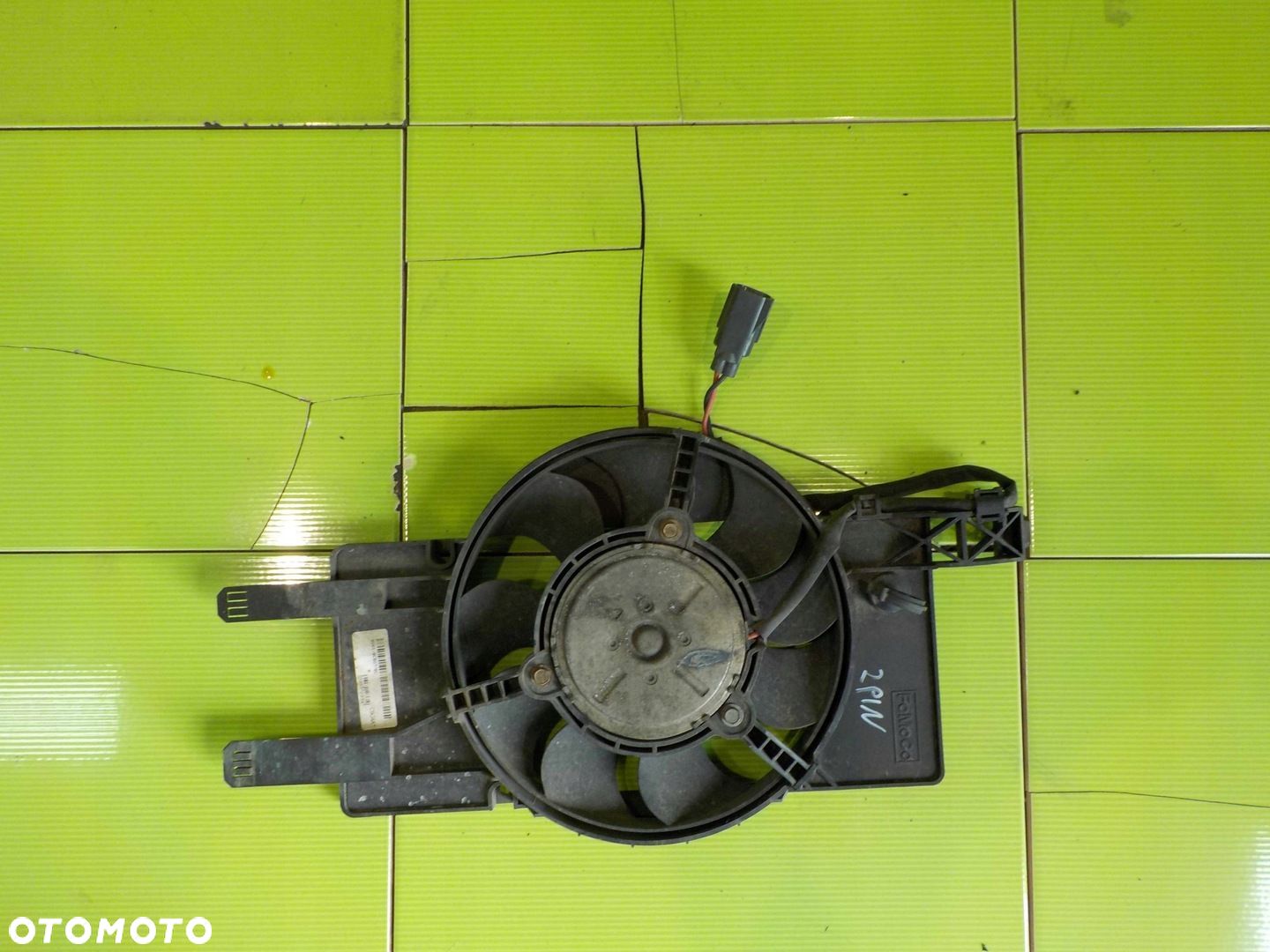 FORD FOCUS MK3 1.0 B 13r wentylator intercoolera BV61-8C607-SC - 1
