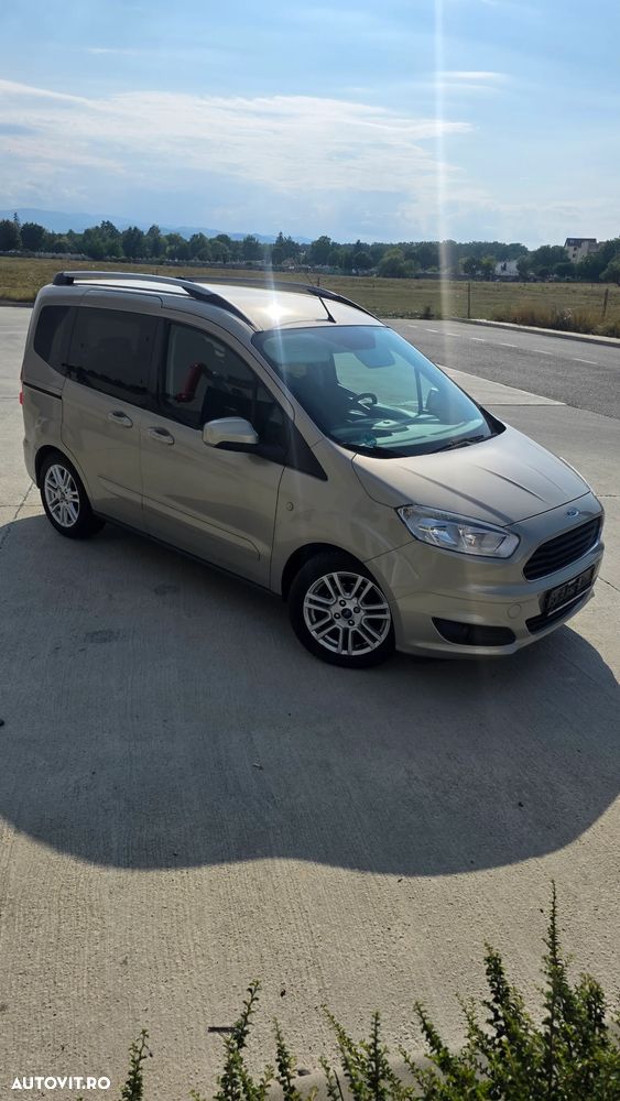 Ford Transit Connect - 5