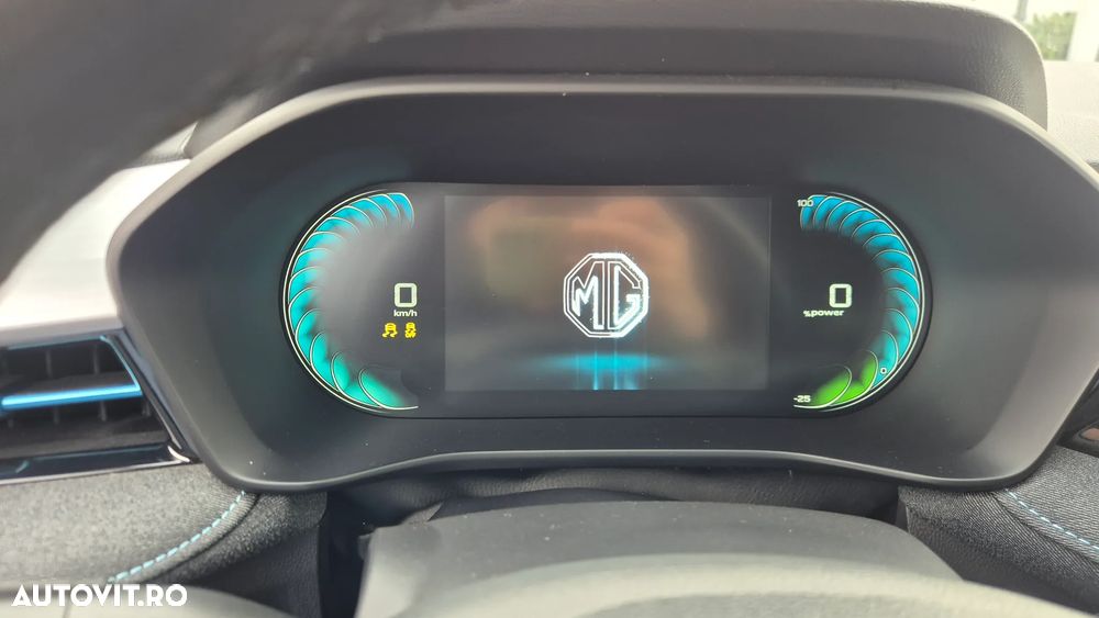 MG MG5 5 Standard Luxury - 29