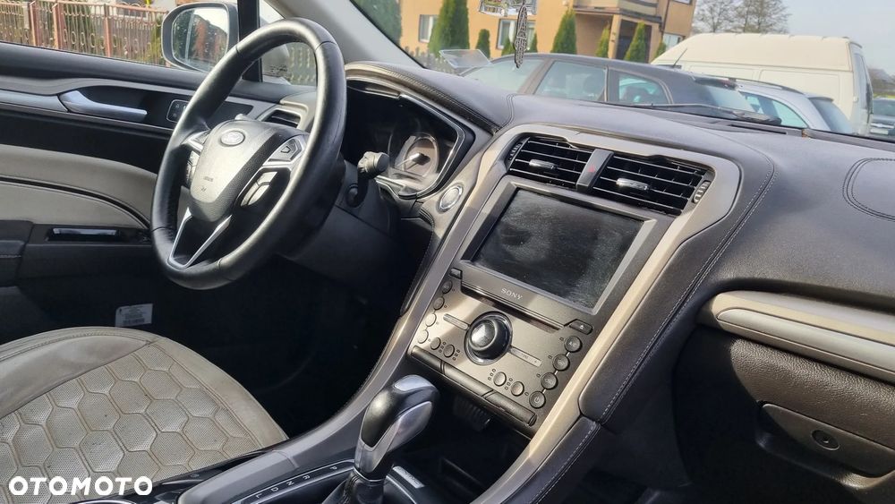 Ford Mondeo 2.0 Start-Stopp CVT Vignale - 27