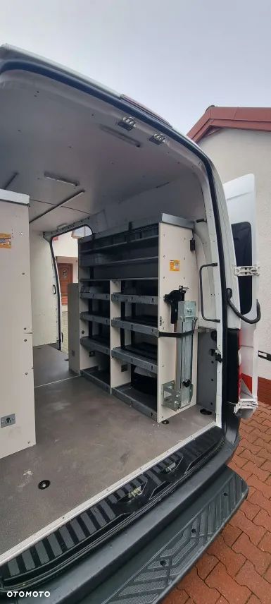 Mercedes-Benz SPRINTER - 15
