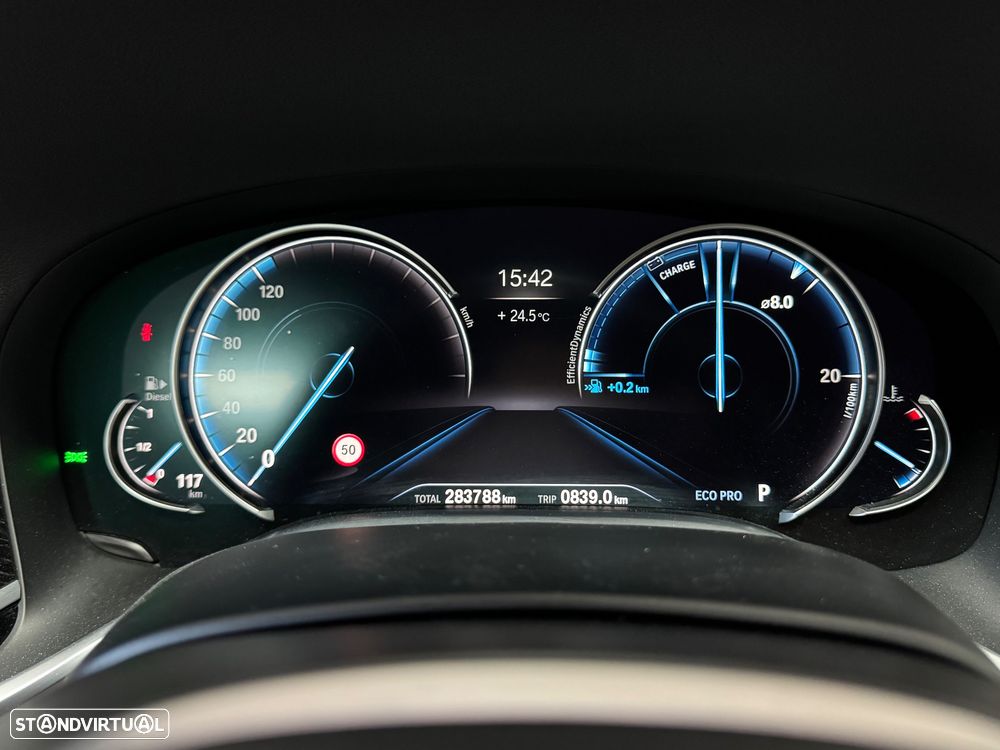 BMW 740 d xDrive Pack M Auto - 30