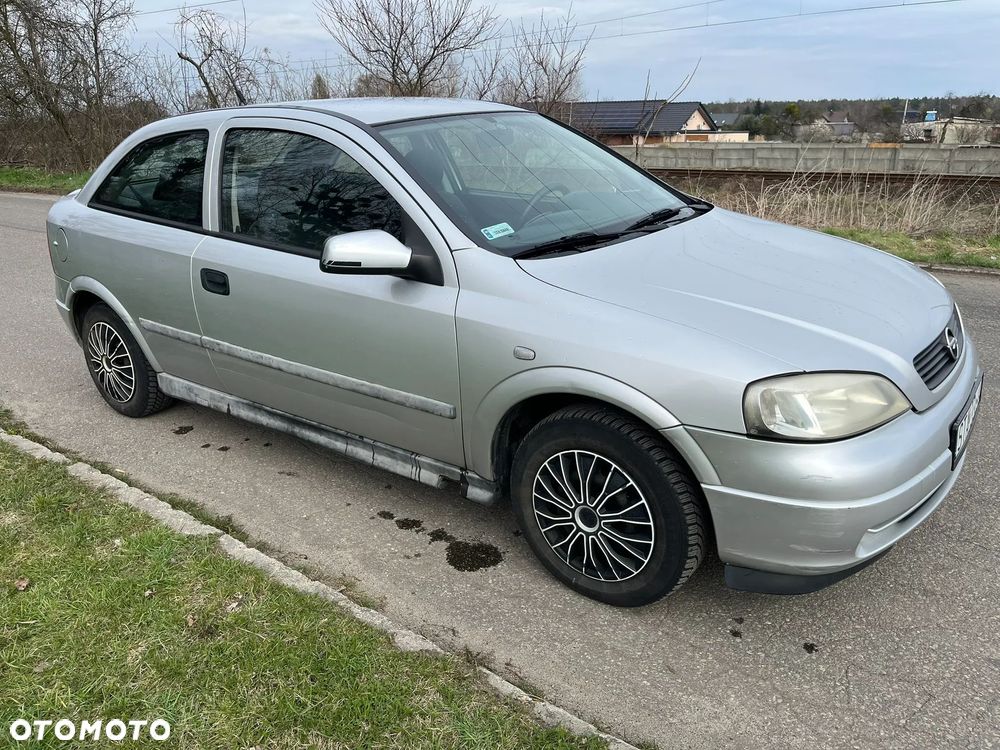 Opel Astra - 1