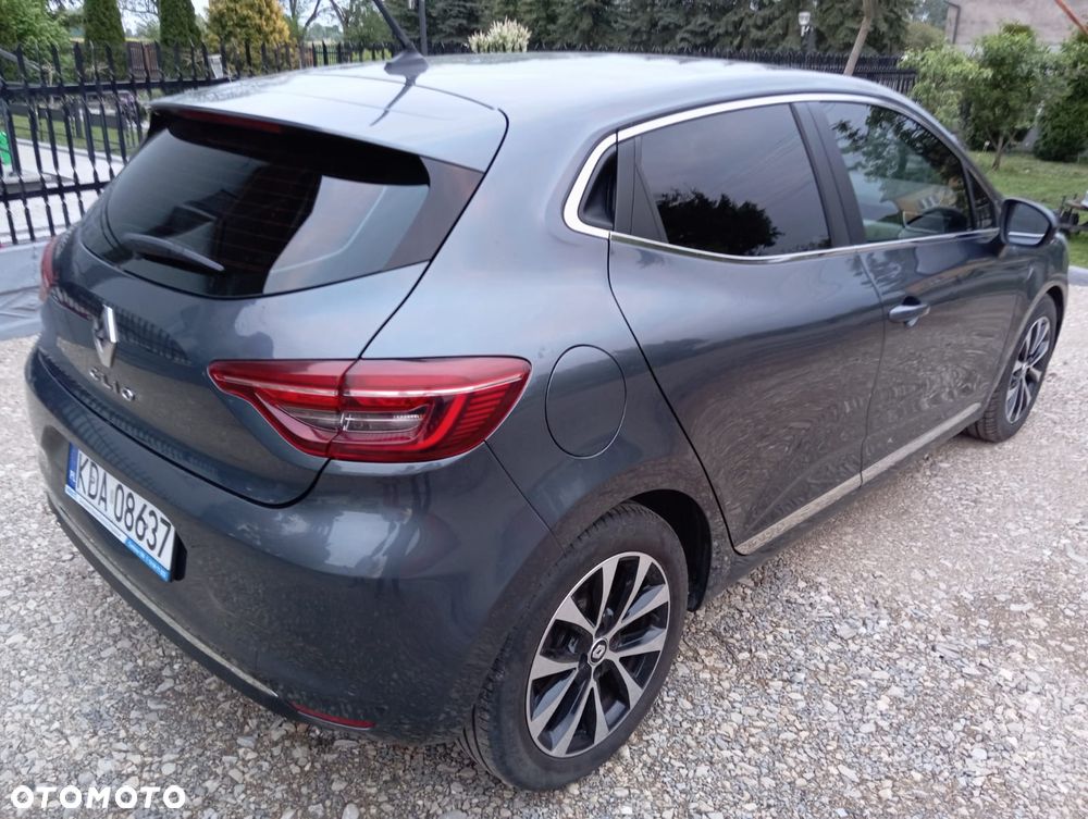 Renault Clio - 18