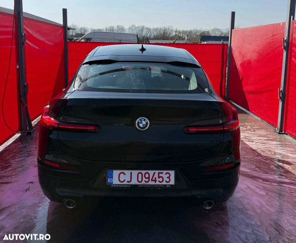 BMW X4 xDrive20d Advantage - 10