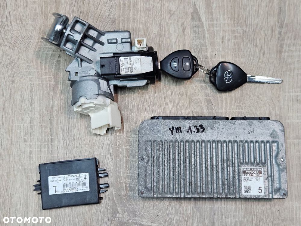 toyota yaris iii 12-18 1.33 komputer stacyjka kluczyk - 1