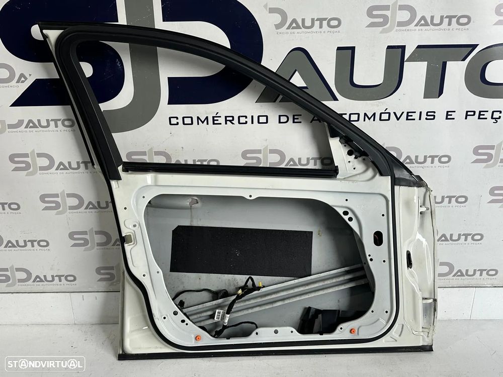 Porta Frente / Trás Direita / Esquerda - Mercedes C (W204) - 8