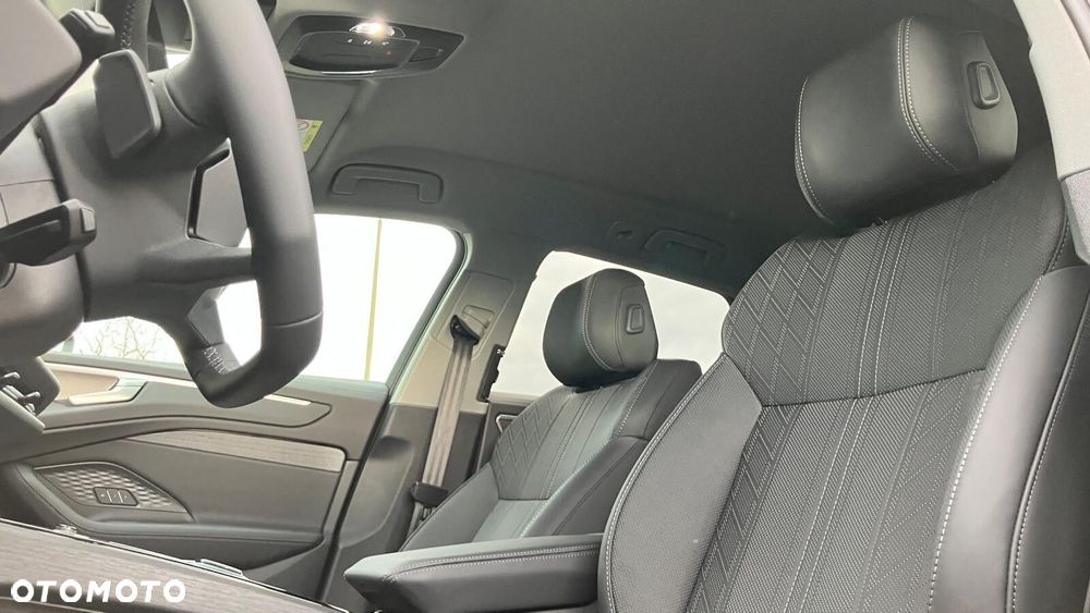 Audi A6 Avant TDI mHEV 220 kW Quattro S tronic - 27