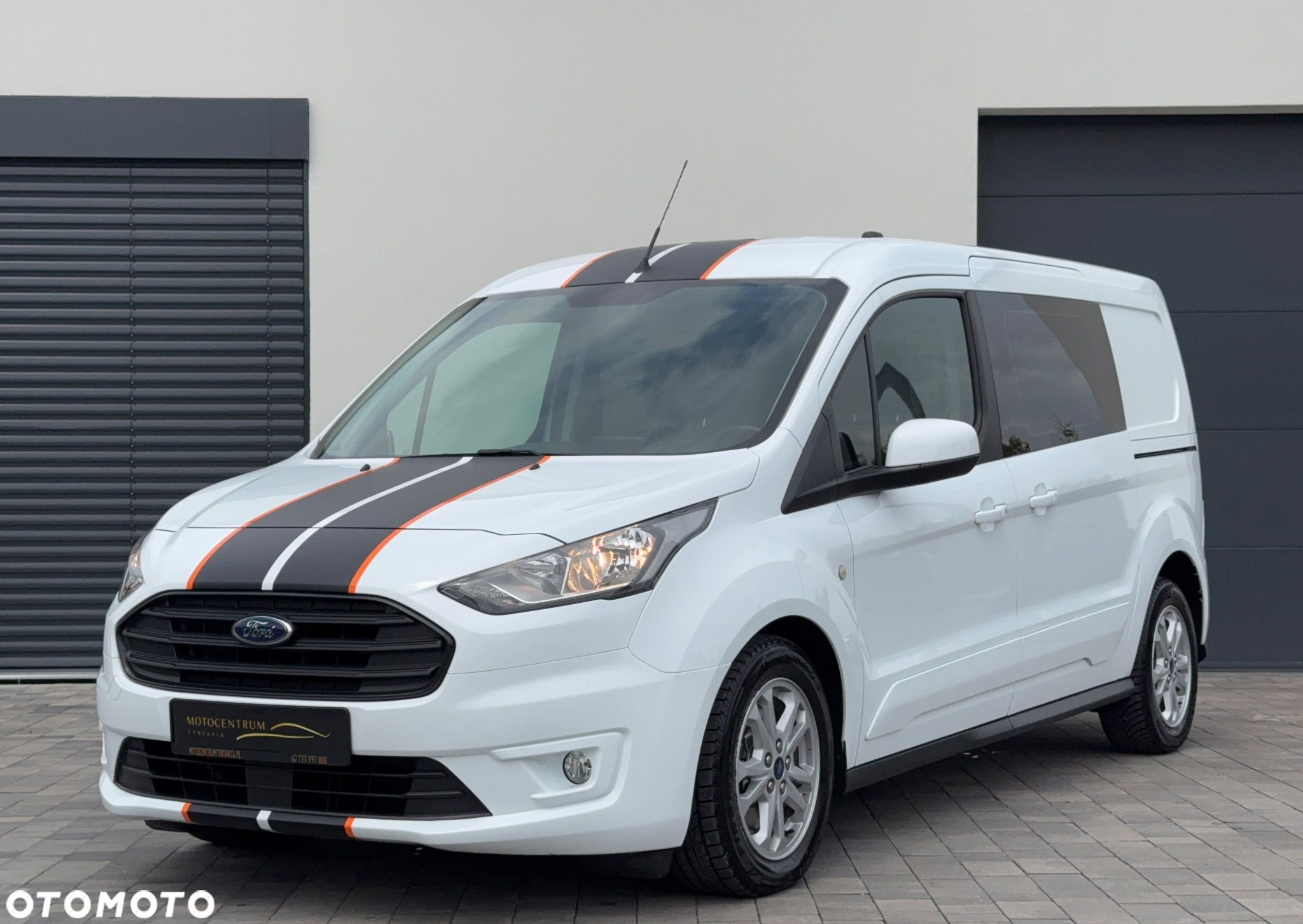 Ford Transit Connect 240 L2 Autm Trend - 2