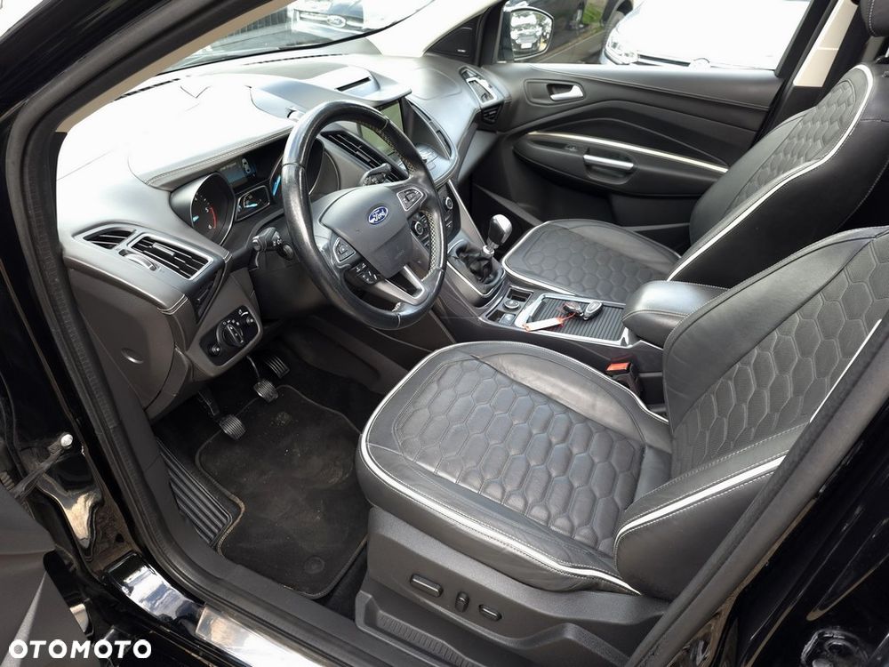 Ford Kuga Vignale 2.0 TDCi AWD - 9