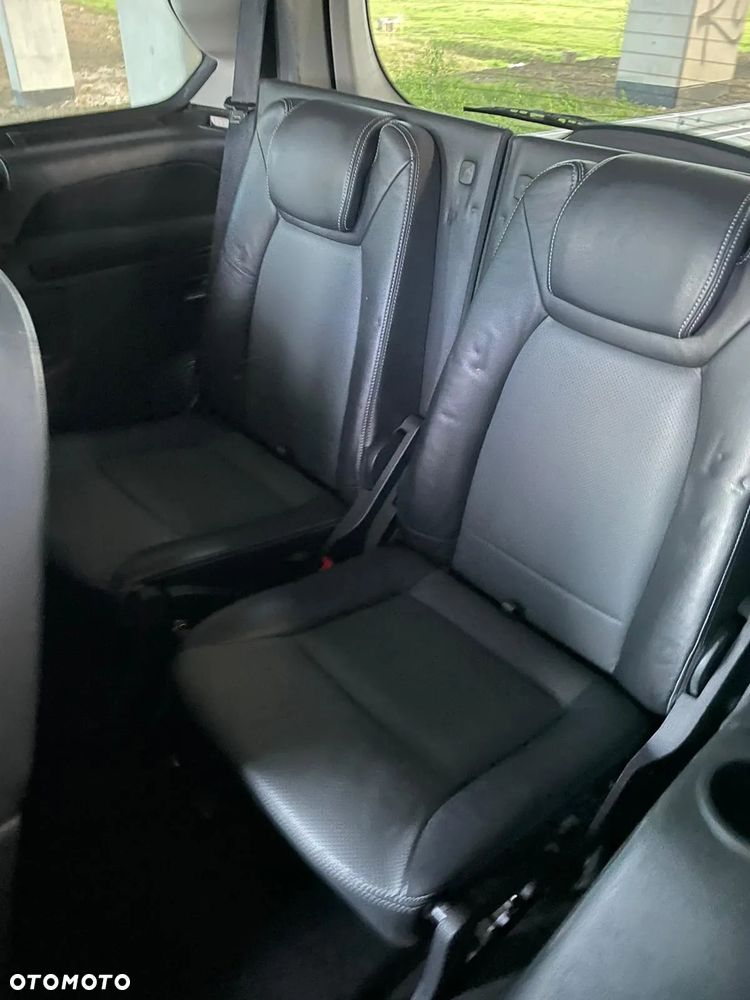 Ford Galaxy 2.0 Ghia - 14