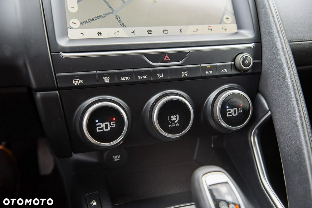 Jaguar E-Pace D180 AWD R-Dynamic S - 26