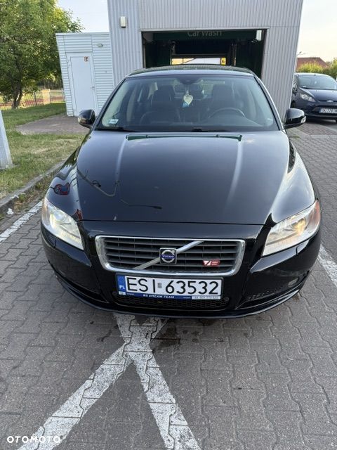 Volvo S80 4.4 V8 Momentum - 1