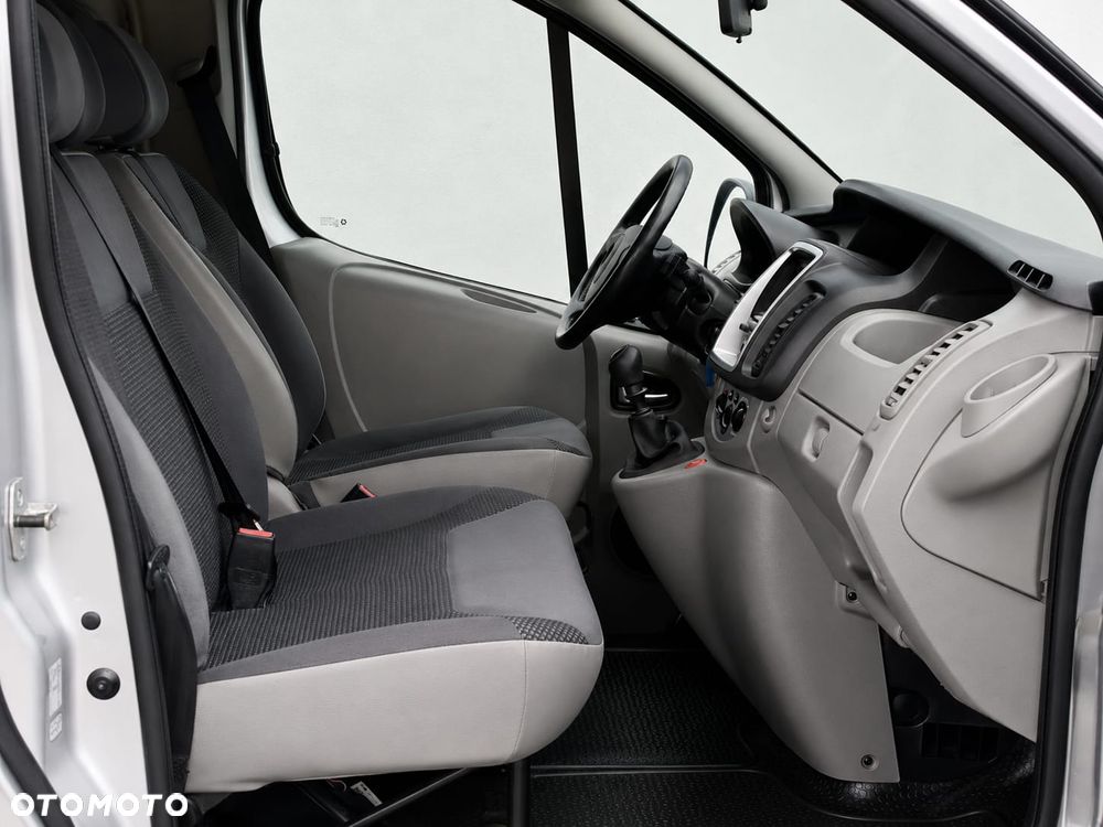 Opel VIVARO L2 - 12