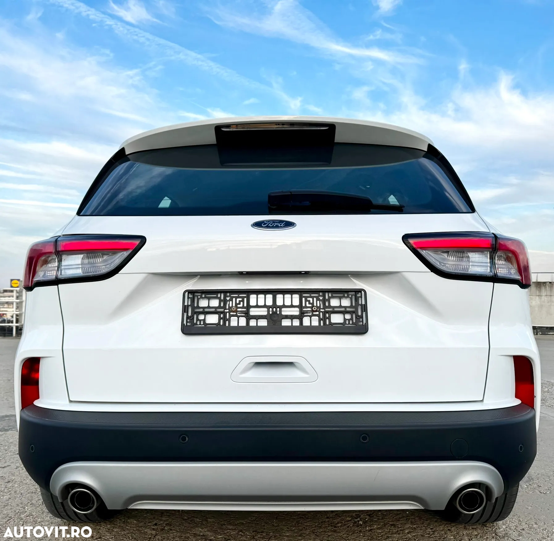 Ford Kuga 1.5 EcoBlue A8 FWD Titanium - 6