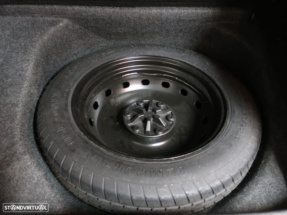 Mercedes-Benz B 180 CDI - 13