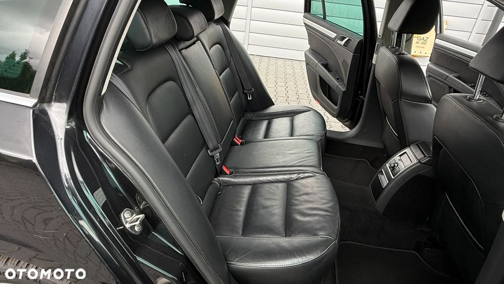 Skoda Superb 2.0 TDI Elegance DSG - 19
