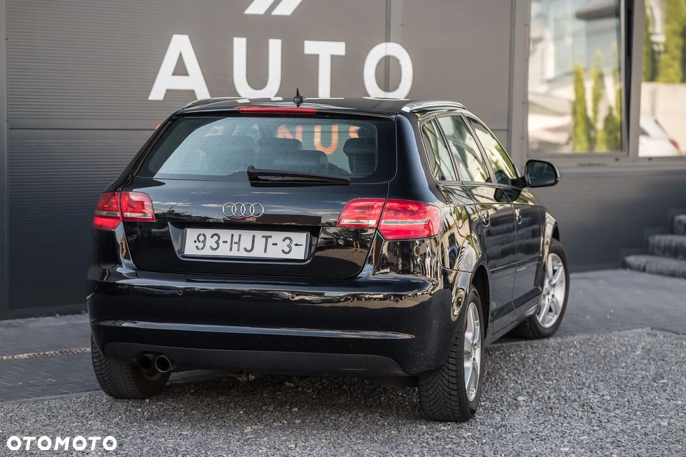 Audi A3 - 8