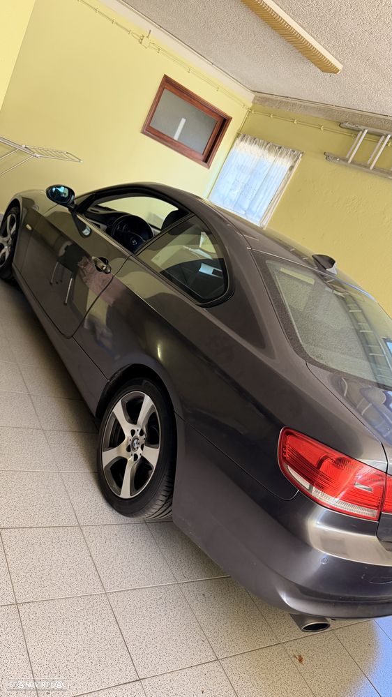 BMW 320 d Coupe - 1