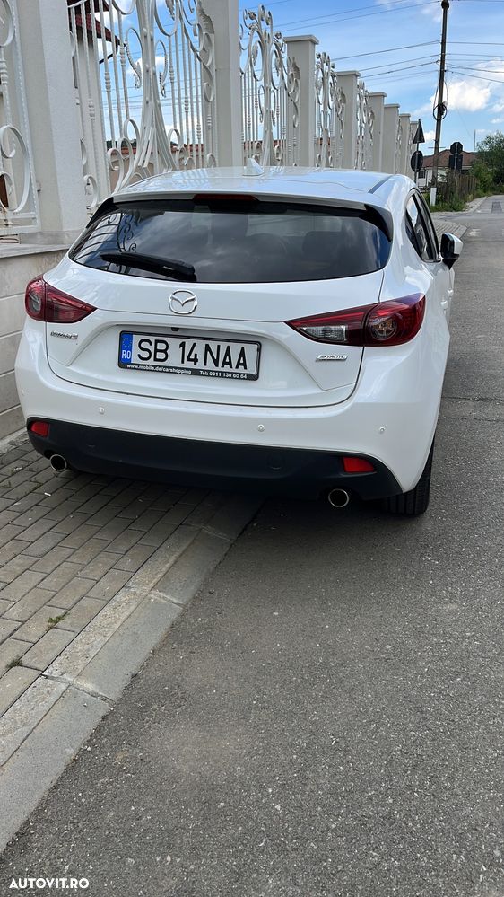 Mazda 3 SKYACTIV-G 120 Exclusive-Line - 9