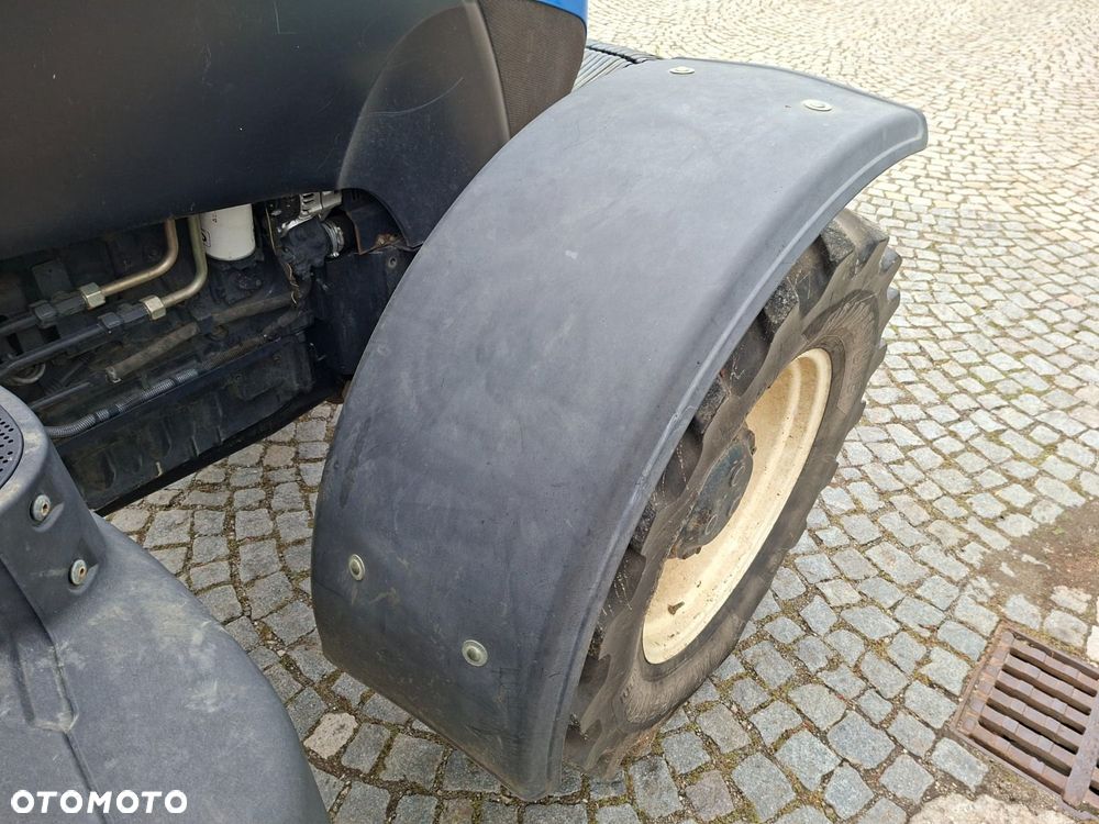 New Holland T7.200 4X4 - 36