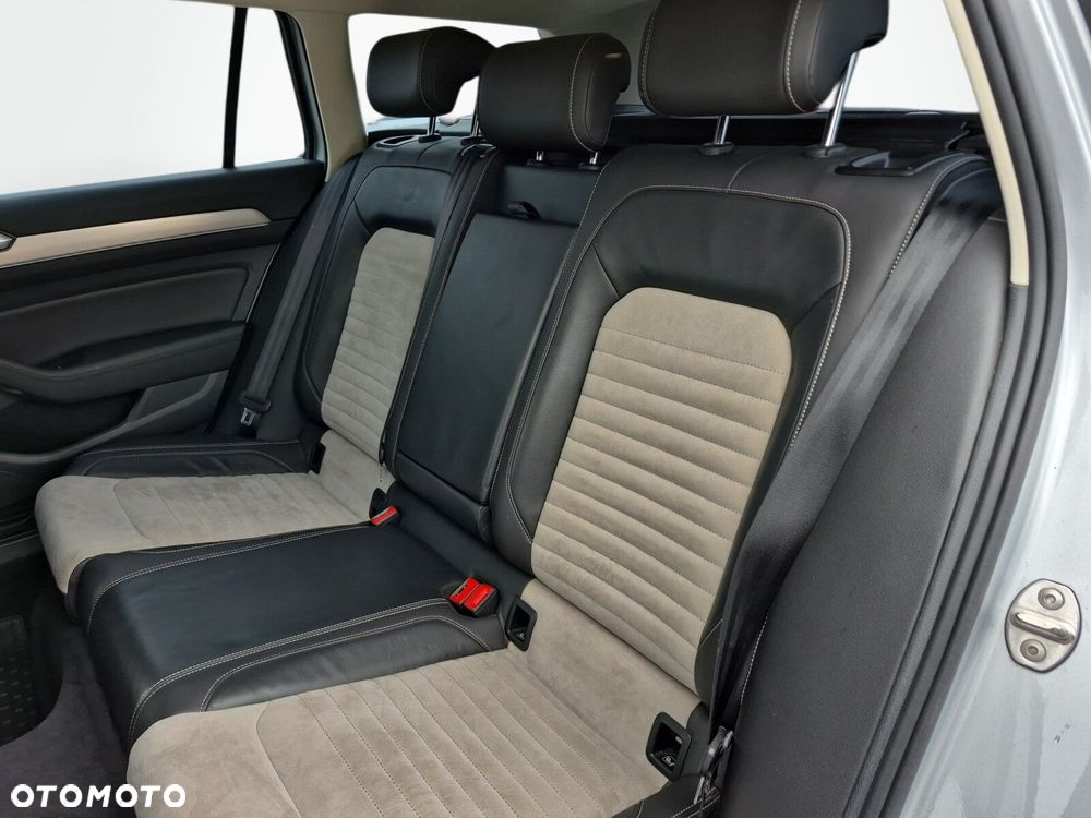 Volkswagen Passat Variant 1.8 TSI BMT Highline DSG - 14