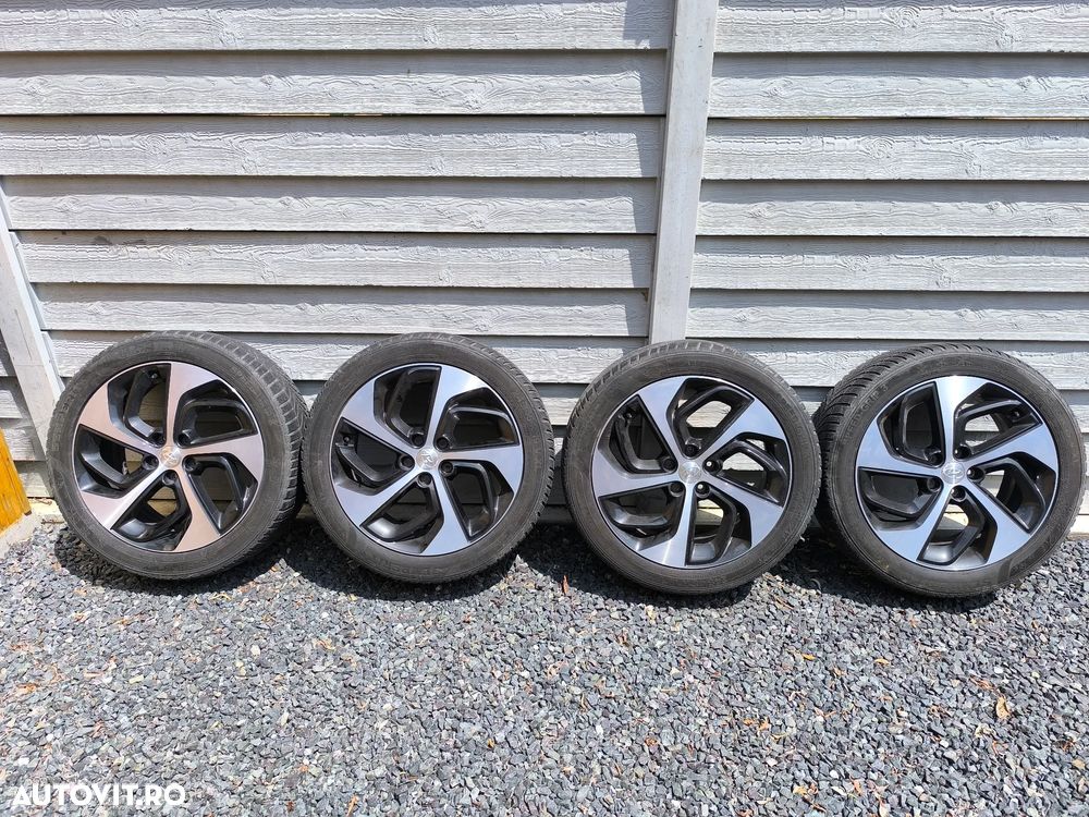 Hyundai Tucson 2.0 CRDI 4WD Automatik Premium - 14