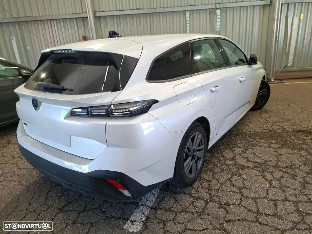 Peugeot 308 SW PureTech 130 EAT8 Active Pack - 2