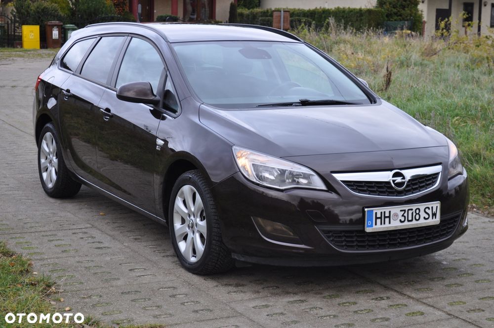 Opel Astra 1.7 CDTI DPF 150 Jahre - 4