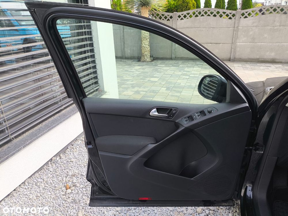 Volkswagen Tiguan 2.0 TDI DPF 4Motion Sport & Style - 9