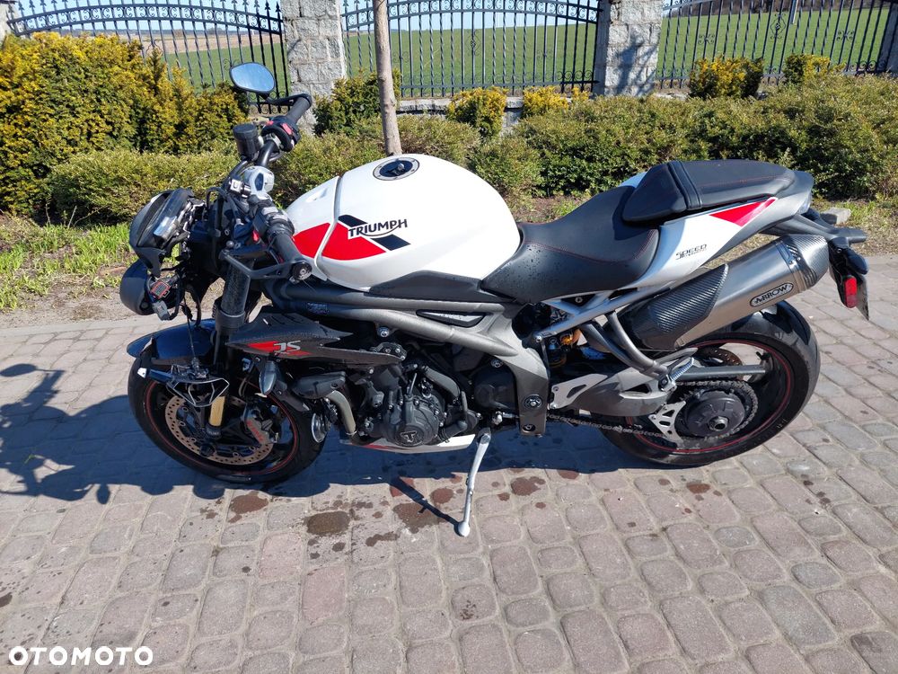 Triumph Speed Triple - 2