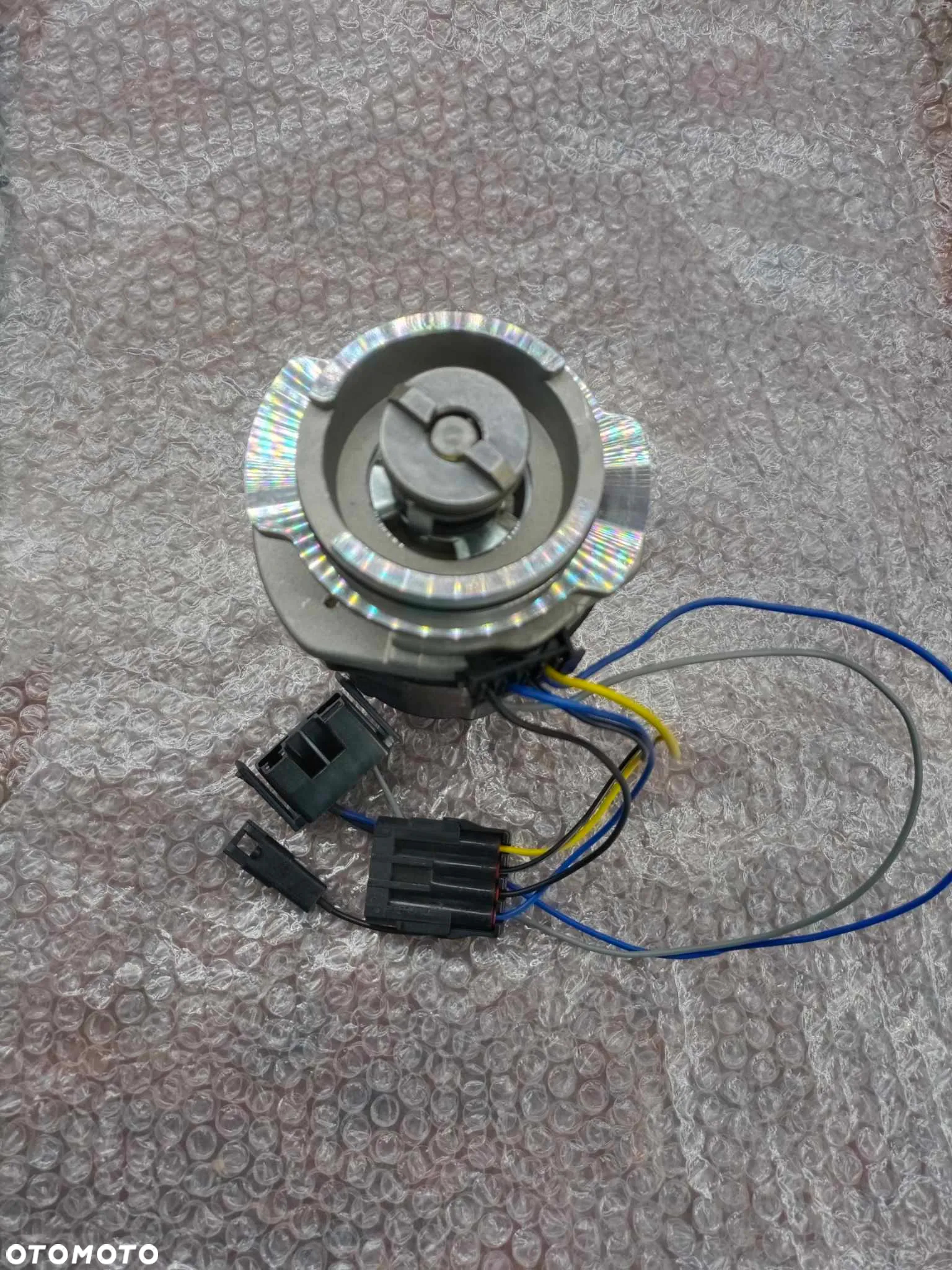 APARAT ZAPLONOWY OPEL ASTRA F KADETT E COMBO ASCONA C CORSA A B VAN VECTRA Vauxhall CAVALIER NOVA ASTRAVAN 1.2 1.3 1.4 1.6 93174573 1211408 1211010 10457021 011036679F2 KOPULKA PALEC APARATU ZAPLONOWEGO - 3