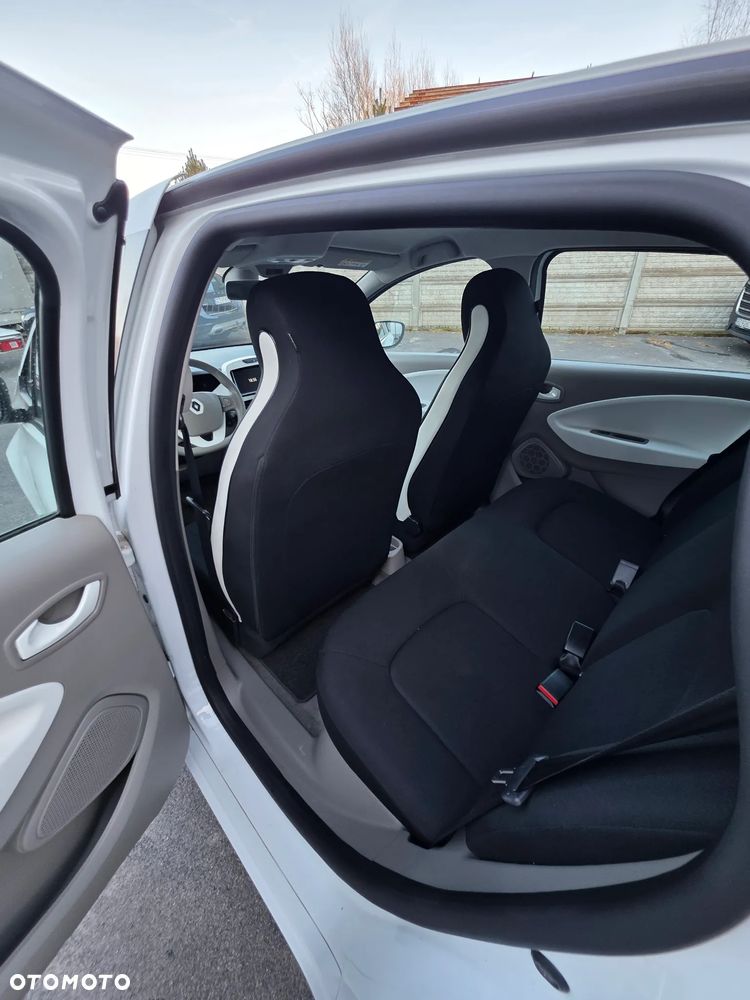 Renault Zoe - 23