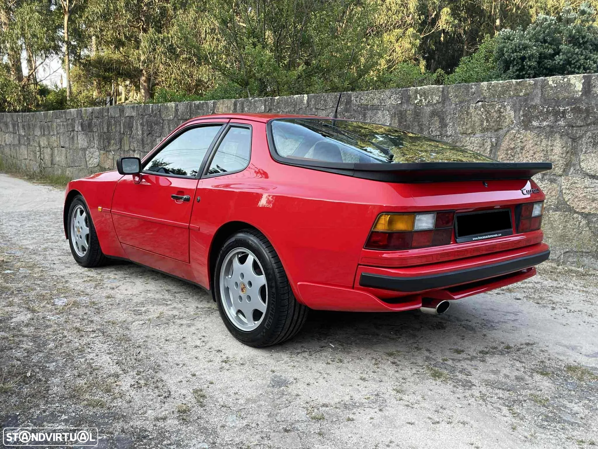 Porsche 944 Turbo - 6