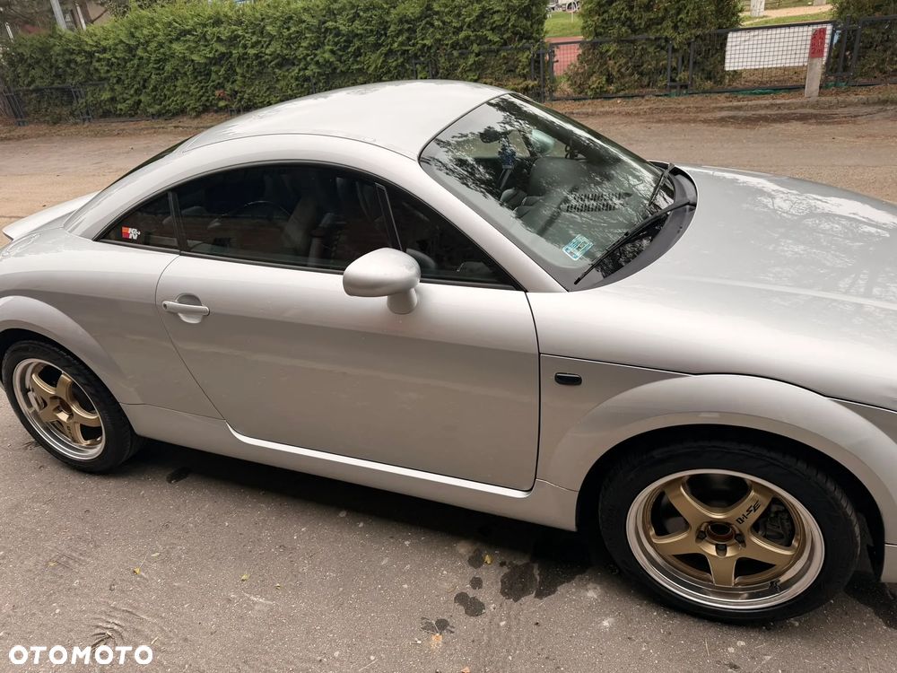 Audi TT Coupé - 11