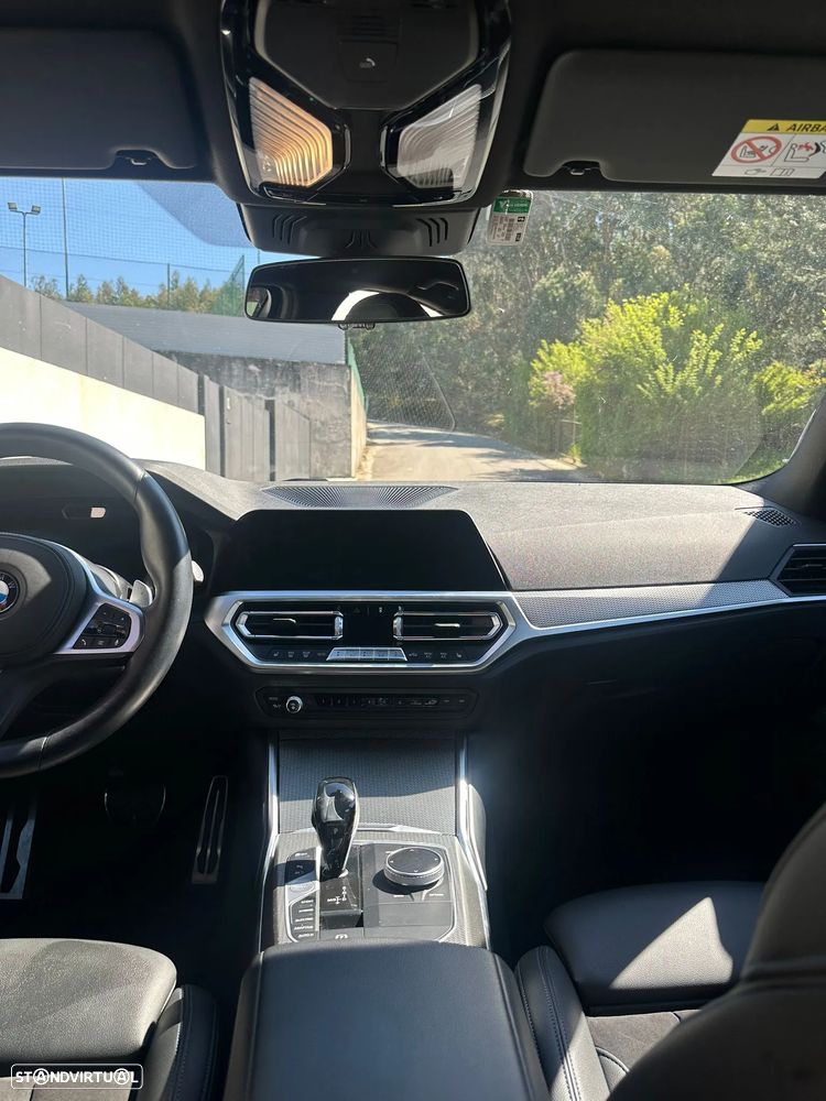 BMW 330 e Pack M Auto - 10