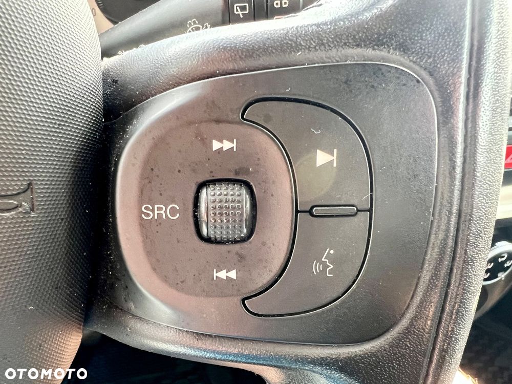 Fiat 500L 1.4 16V Pop Star - 26