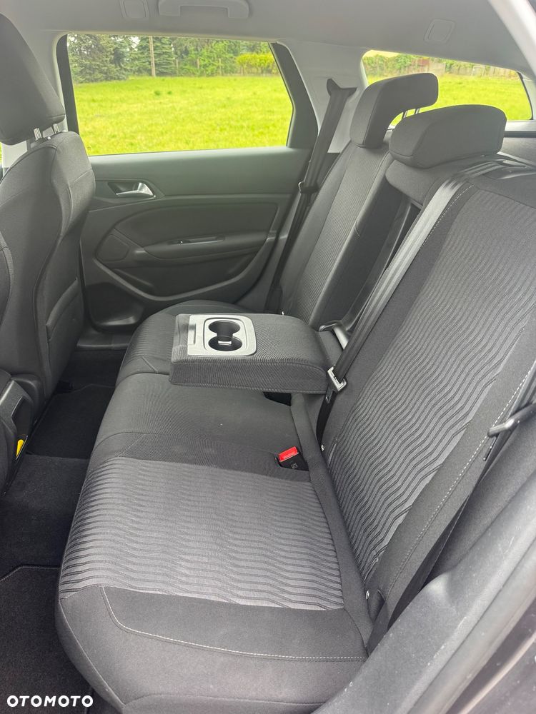 Peugeot 308 1.6 BlueHDi Style S&S - 8