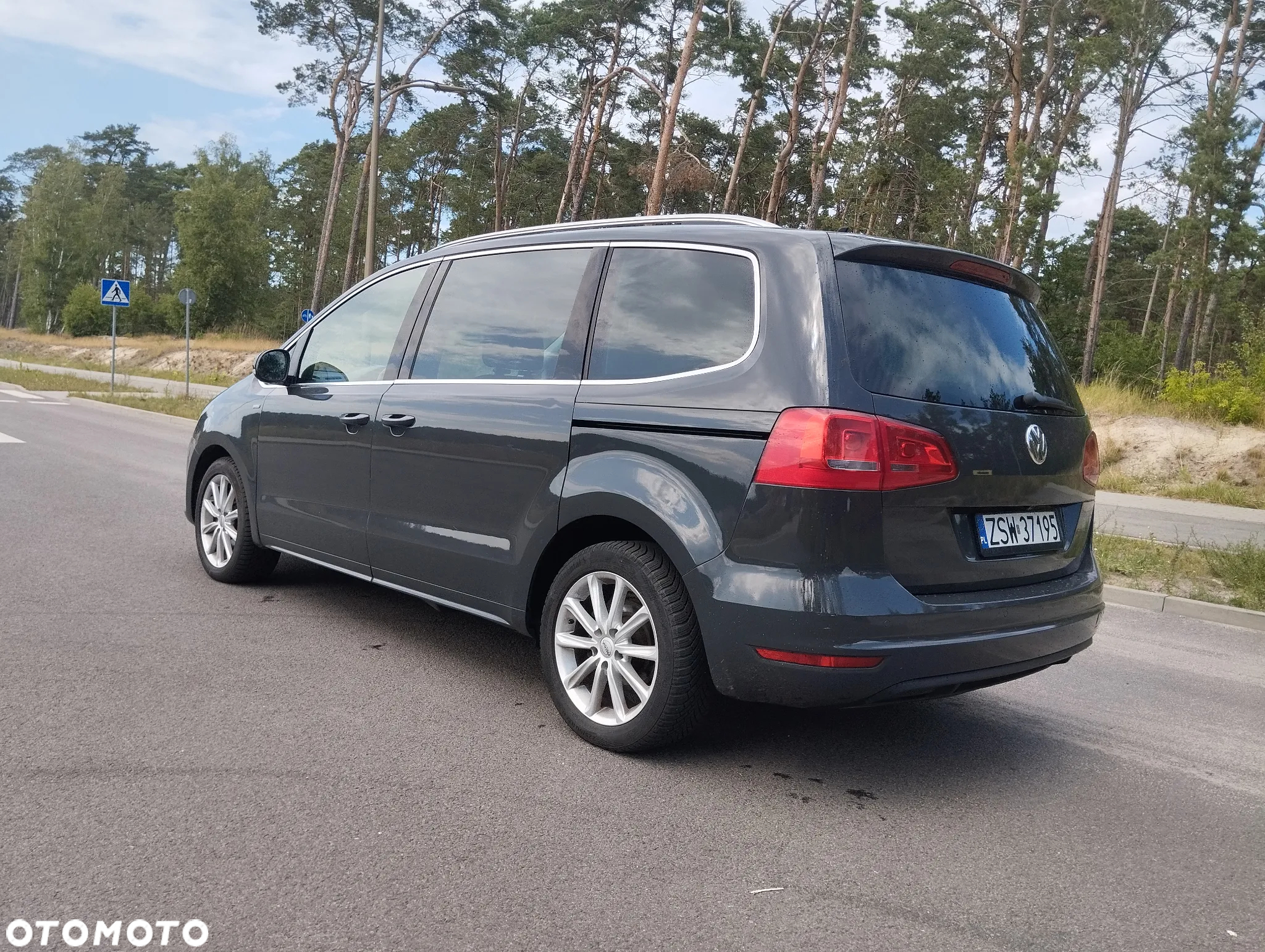 Volkswagen Sharan 2.0 TDI BlueMotion Technology Match - 4
