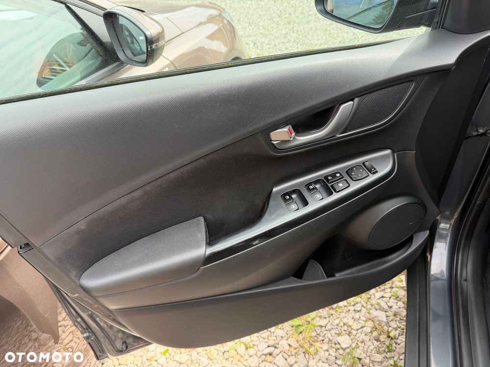 Hyundai Kona 1.6 T-GDI DCT 4WD Trend - 32