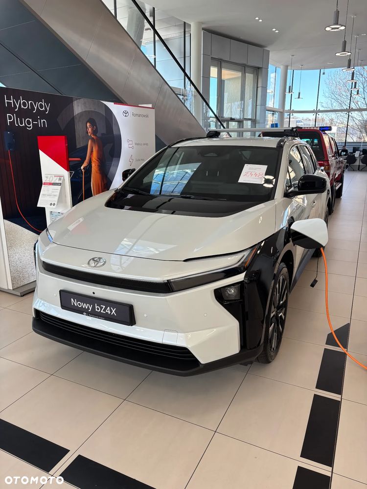 Toyota bZ4X 73.1kWh 4x4 Executive - 3
