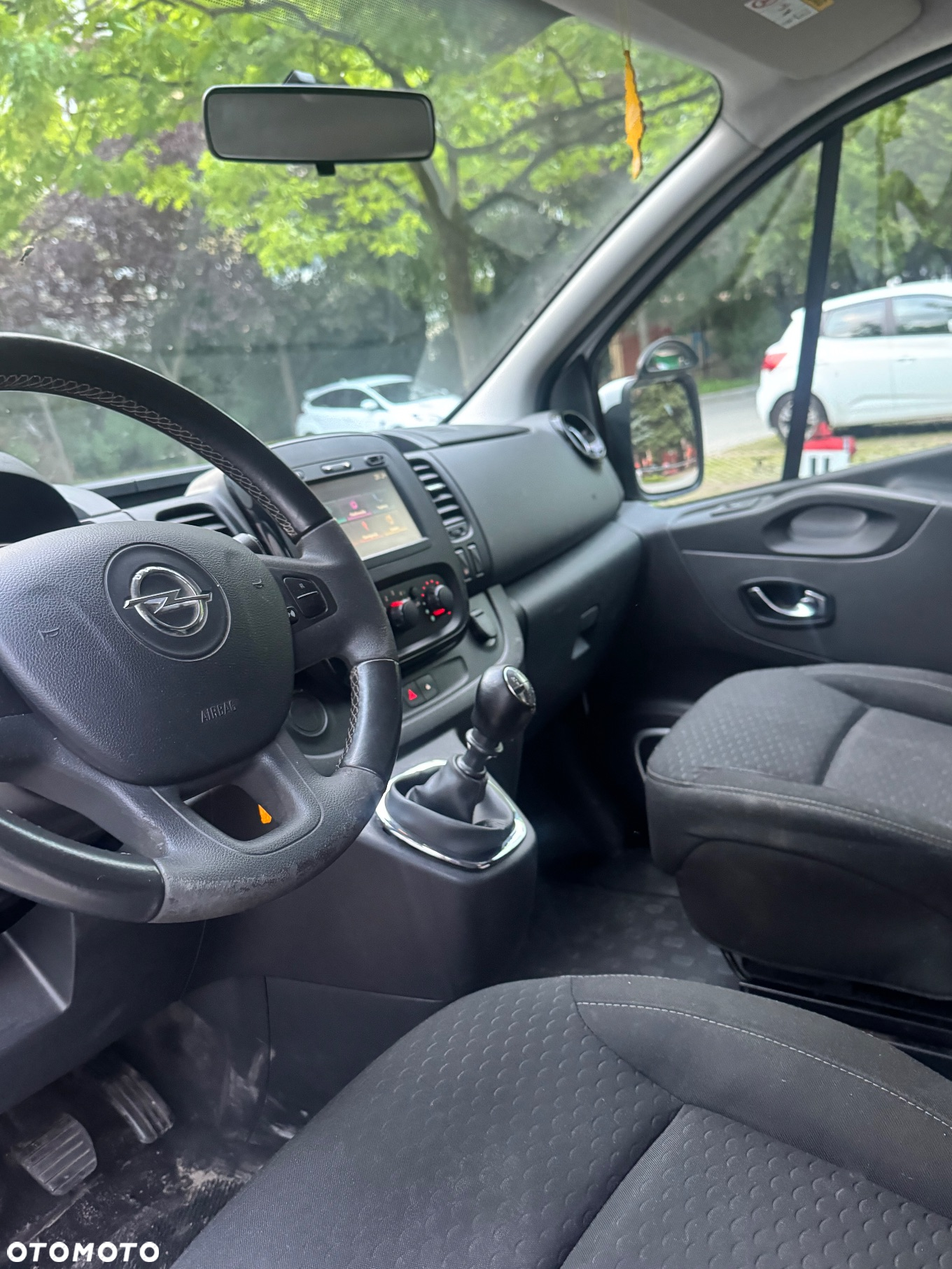 Opel Vivaro - 7