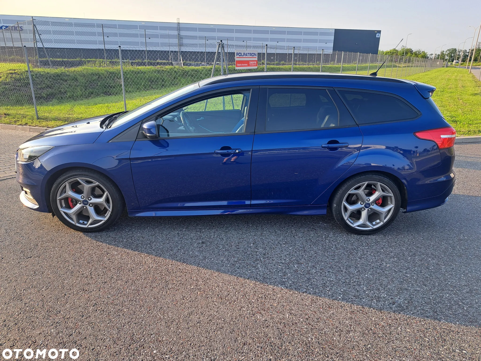 Ford Focus 2.0 TDCi ST - 12