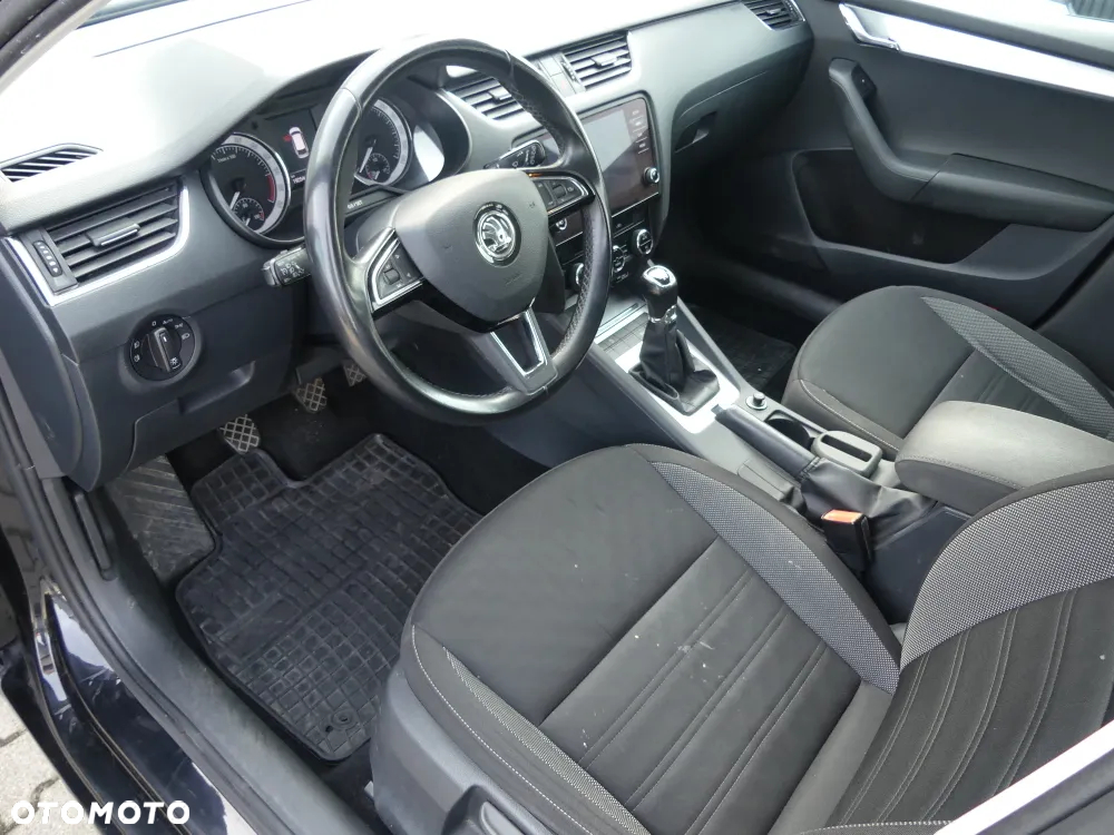 Skoda Octavia - 6