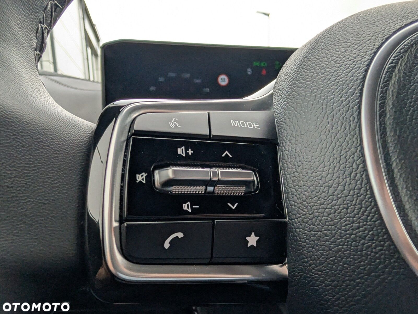 Kia Sorento - 11