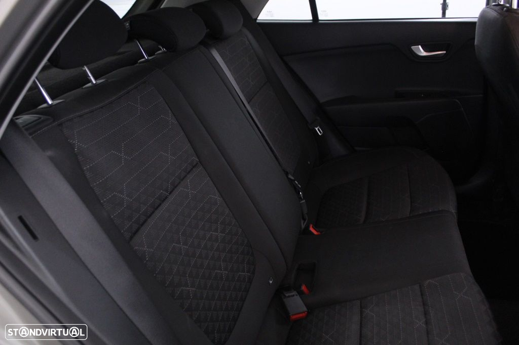 Kia Rio 1.2 CVVT Dynamic - 15