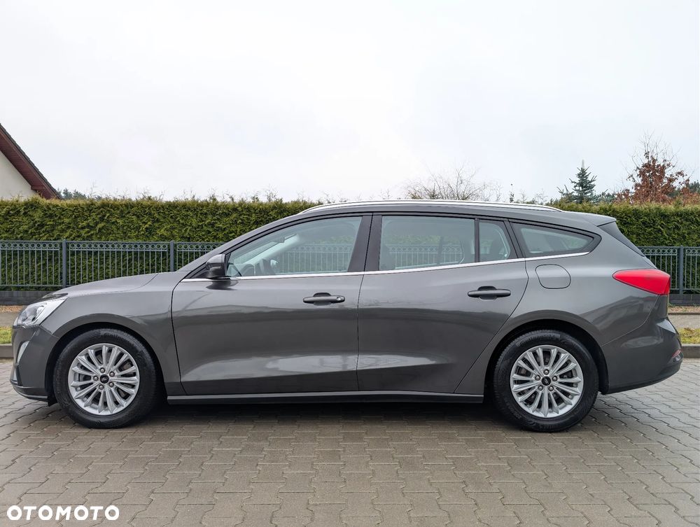 Ford Focus 1.5 EcoBlue Start-Stopp-System TITANIUM - 27