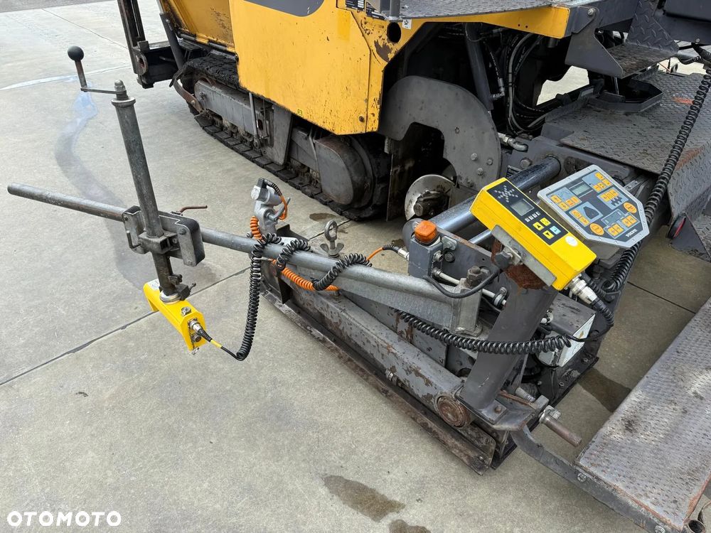 Volvo ABG 2820 - 16