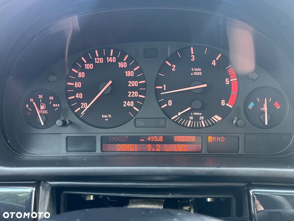 BMW Seria 5 - 25