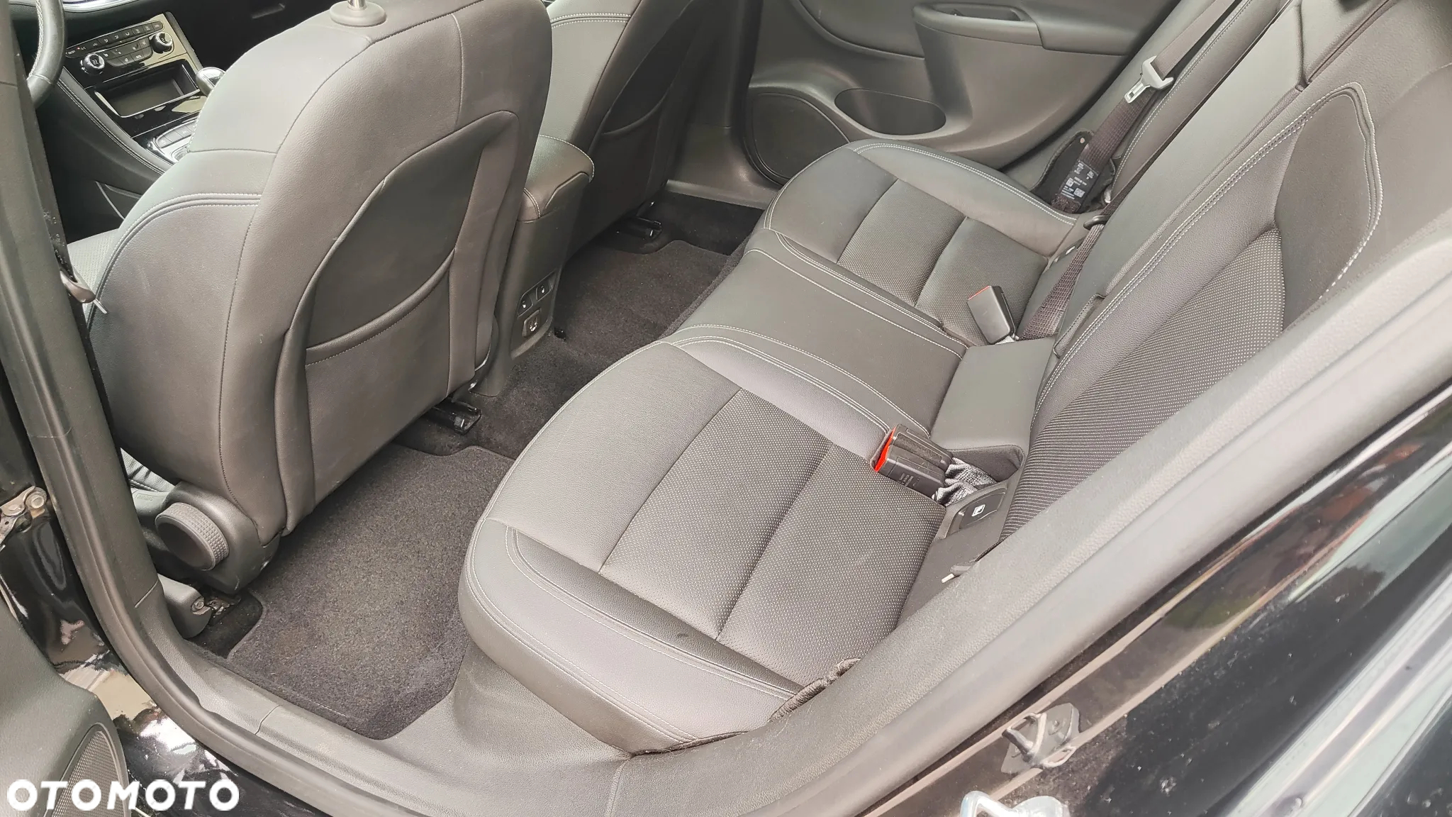 Opel Astra 1.6 D Start/Stop Business - 5